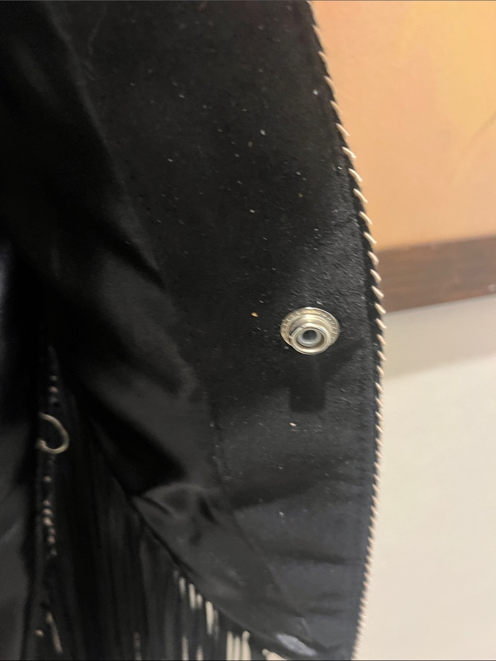 Vest - Picture 3 of 6